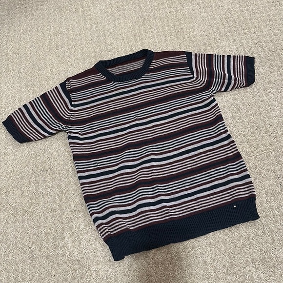 Brandy Melville Striped Short Sleeve Sweater - Picture 1 of 3